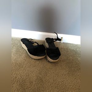Liz Claiborne platform espadrille bow sandals. One shoe has some damage